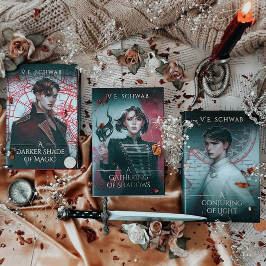 SHADES OF MAGIC SET (EXCLUSIVE OWLCRATE EDITIONS)